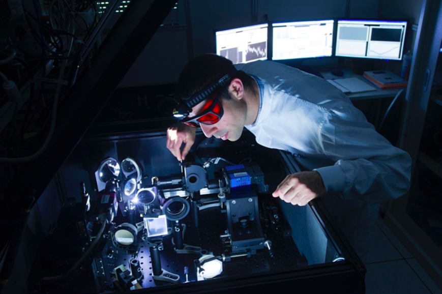 Maquette optique de l'instrument Microcarb / CNES