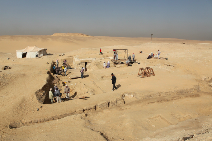 archives de l'Institut d'Egyptologie Tchèque, V. Dulikova
