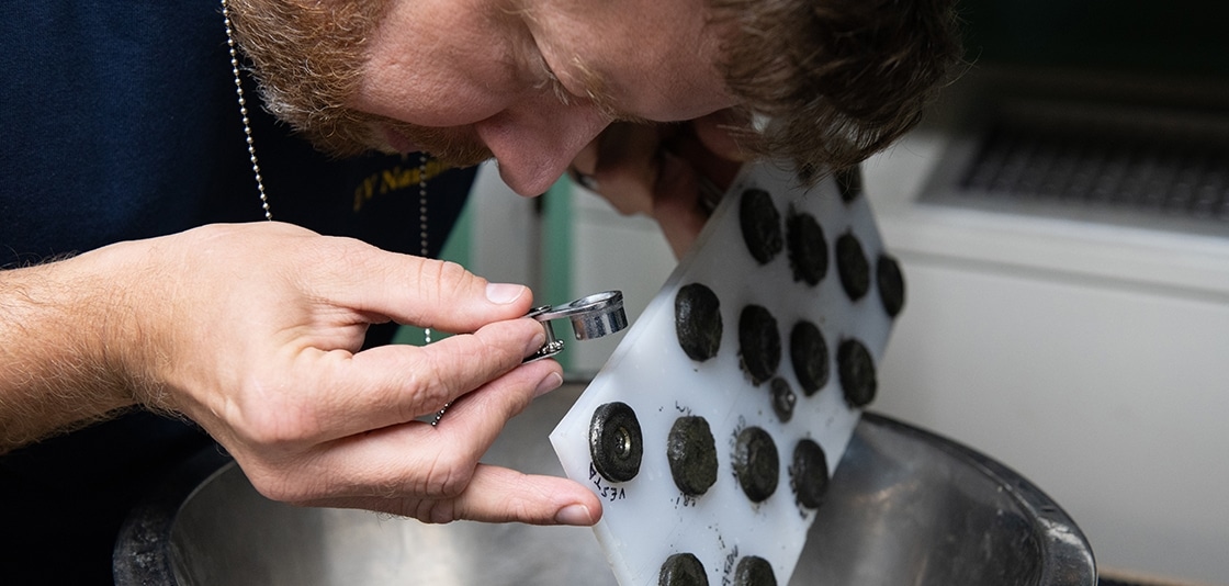 NOAA météorite echantillon