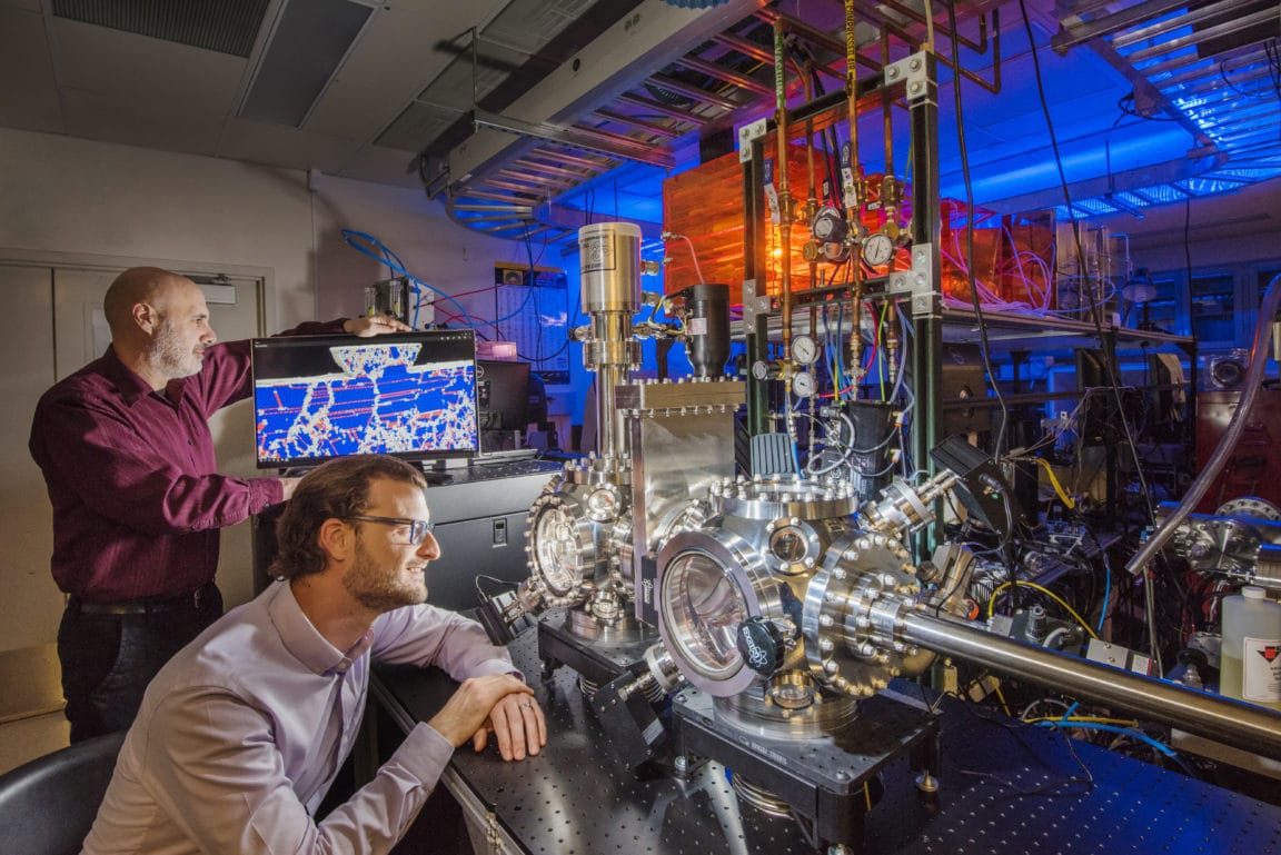 laboratoire alliage métal