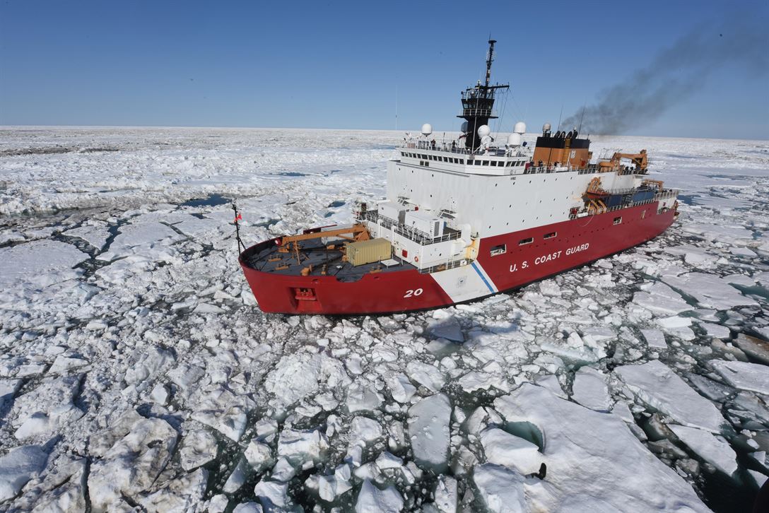 arctique bateau banquise