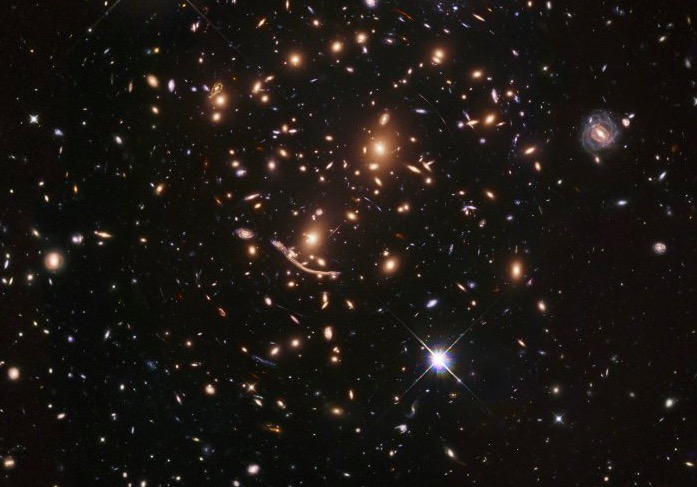 abell 370 amas galaxies