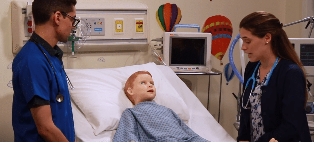 robot patient enfant
