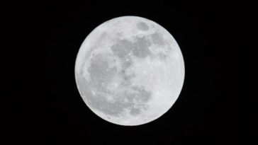 Wu Chunfeng lune chine Chengdu