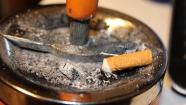 cendrier fumer cigarette