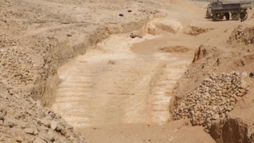 rampe construction pyramide