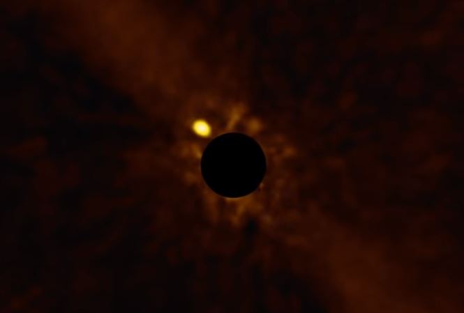 exoplanète timelapse Beta Pictoris b