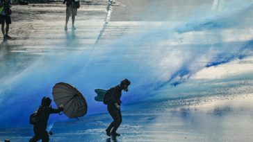 protestation honk kong canon à eau