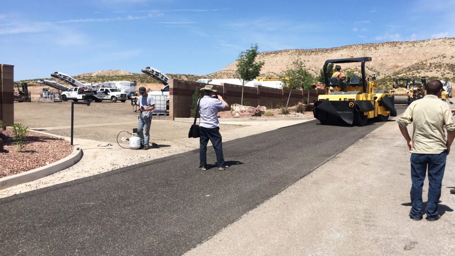 asphalte plastique route