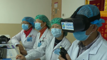 coronavirus réalité virtuelle docteur