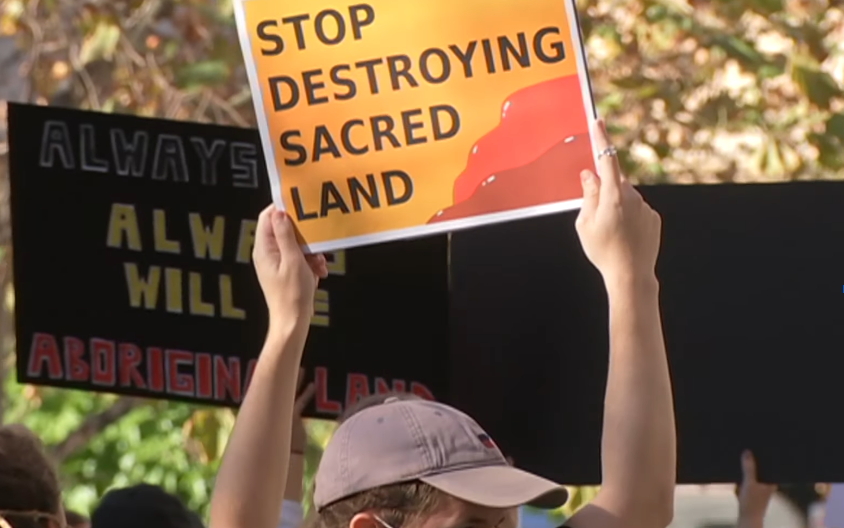 manifestation aborigène destruction