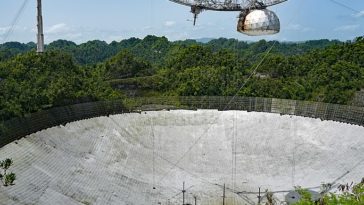 radiotélescope Arecibo antenne