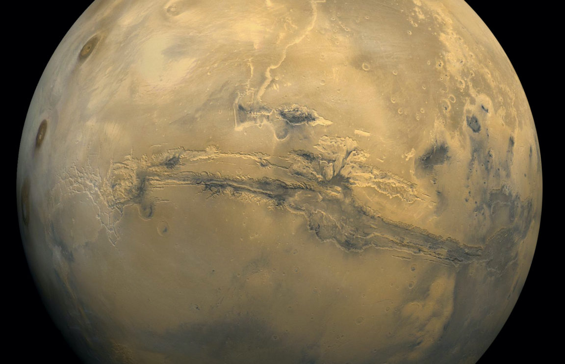 Valles Marineris canyons mars eau