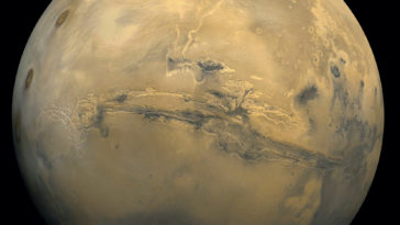Valles Marineris canyons mars eau