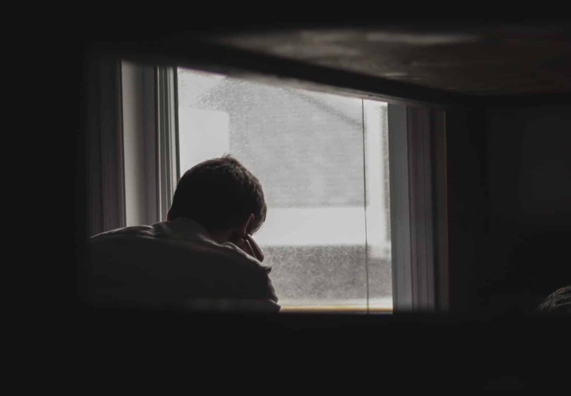 seul fenètre hikikomori