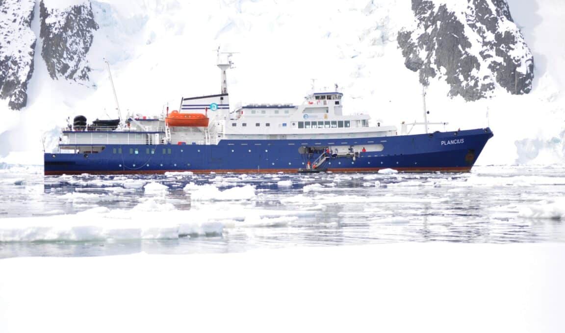 antarctique bateau