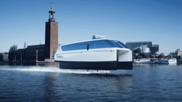 bateau ferry candela P-12 2