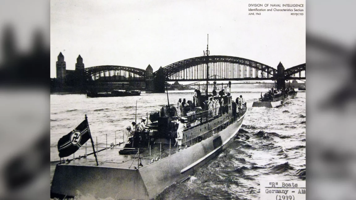 navires nazis danube