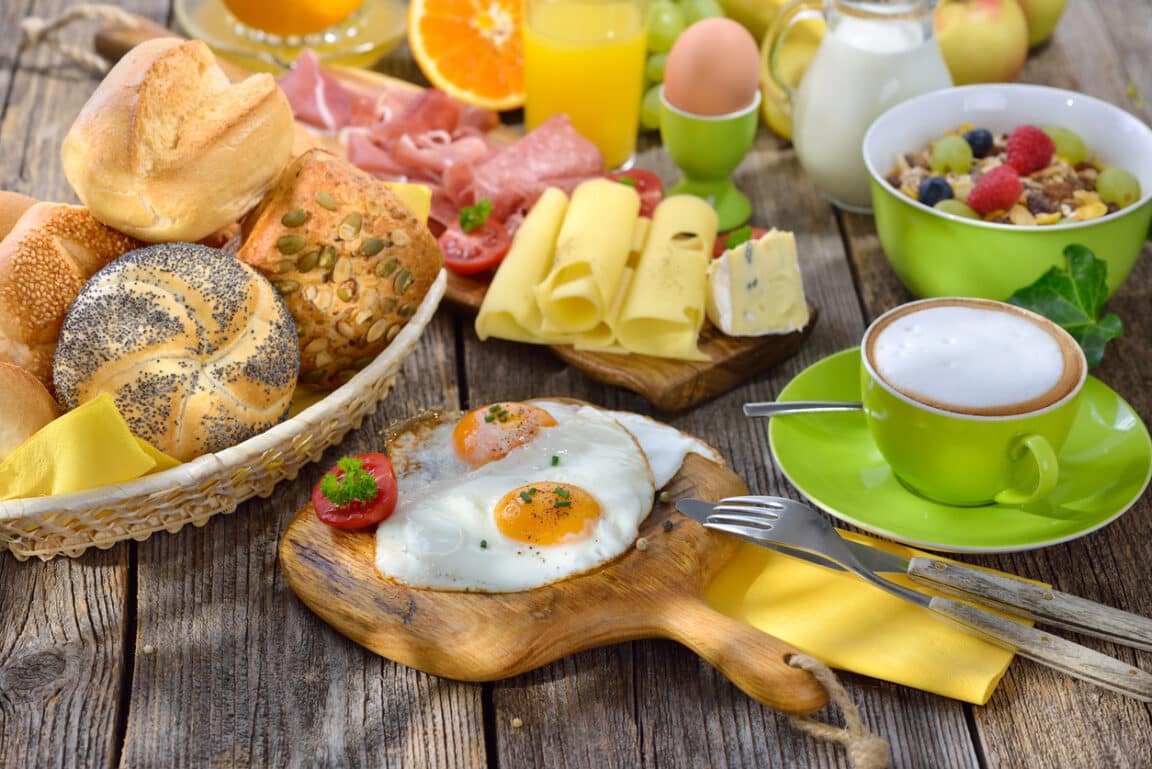 petit déjeuner copieux