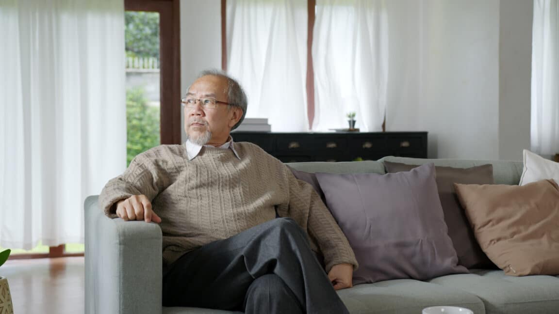 ancien homme asiatique