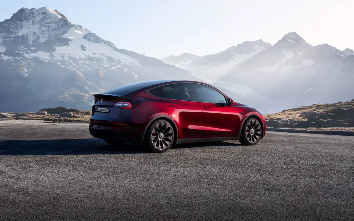 tesla model Y véhicules électriques