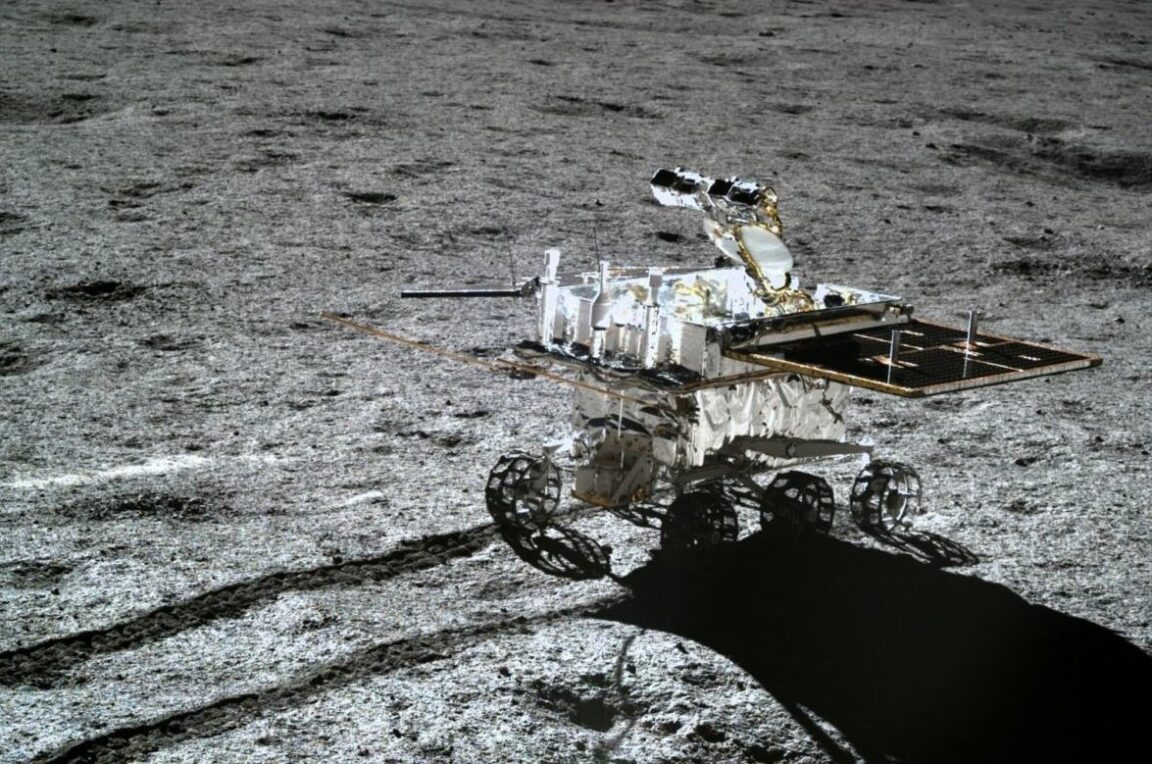 rover Yutu 2 Chine Lune