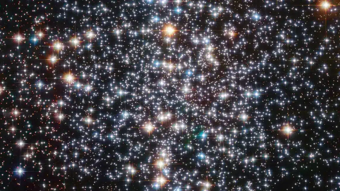 trou noir intermédiaire Messier 4