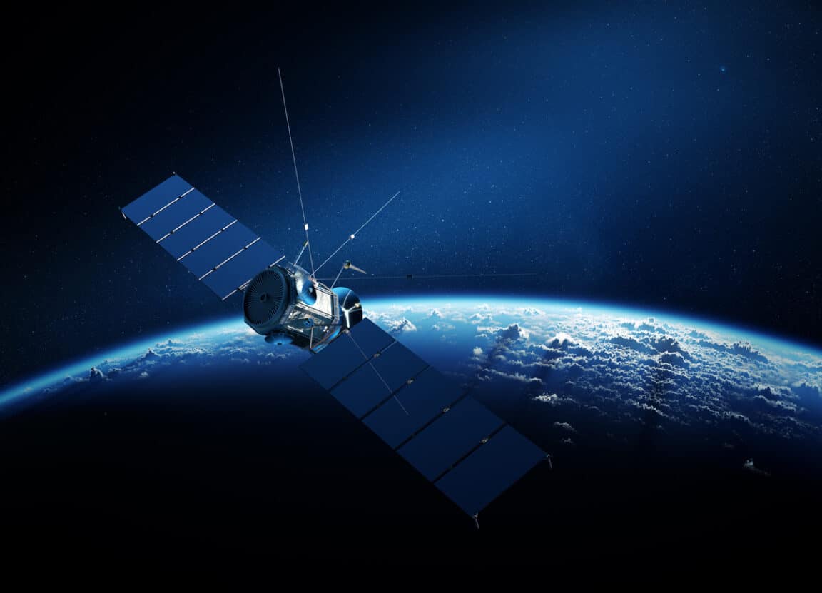 satellite en orbite