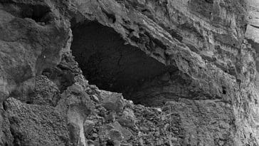 grotte aux lettres Israël chemise de nuit