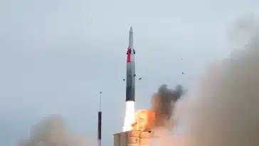 missile anti-balistique Arrow. guerre espace