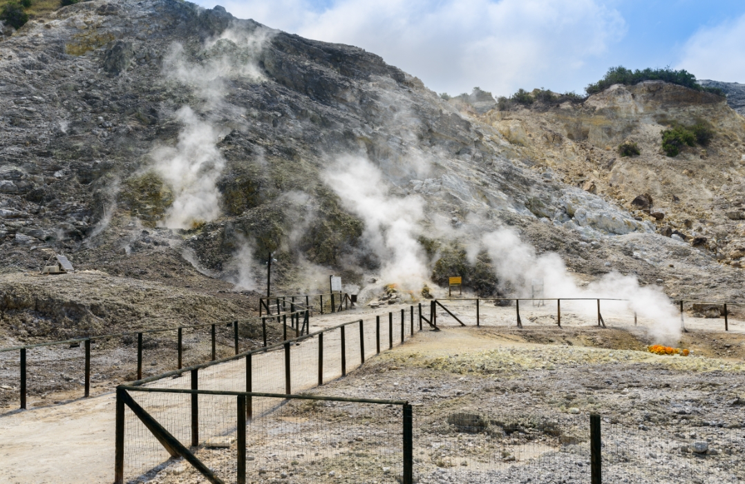 Campi Flegrei volcan