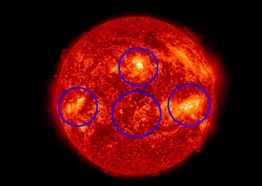 Soleil quatre éruptions solaires