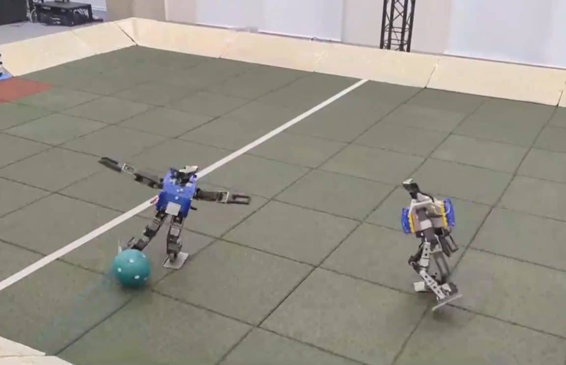 robots football