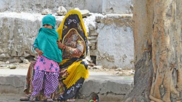 Inde femmes mère enfant fille canicule précarité