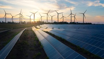 Parc solaire et éolien énergie verte électricité