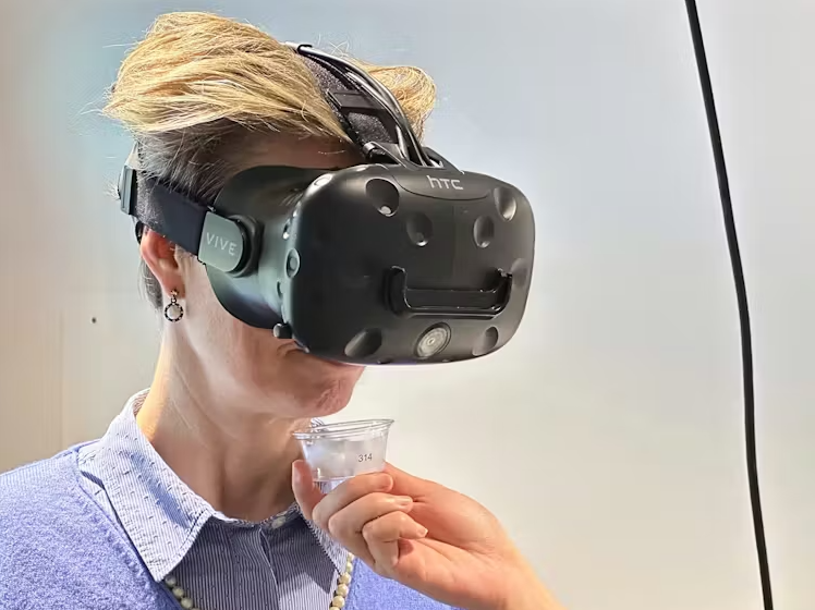 test nourriture espace réalité virtuelle
