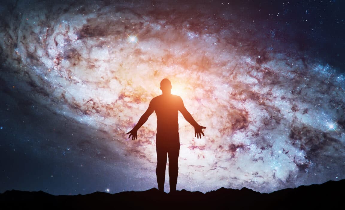 corps atomes supernovas étoiles