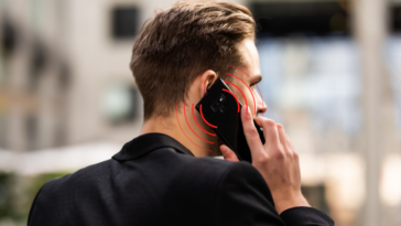 téléphone portable risque de cancer ondes radio radiofréquence radiations sans fil