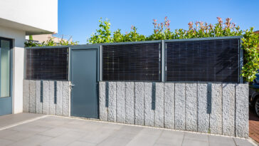 Panneau d’énergie solaire panneau solaire de balcon cloture