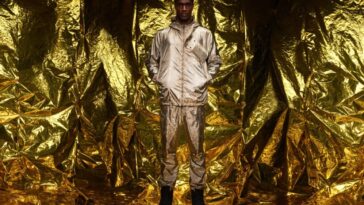 combinaison ondes radio Vollebak