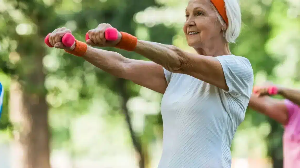 retraités 60 ans sport muscles