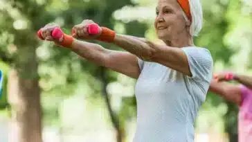 retraités 60 ans sport muscles