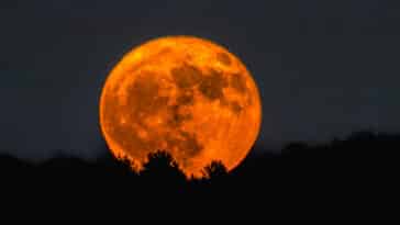 Lune éclipse lunaire lune de sang