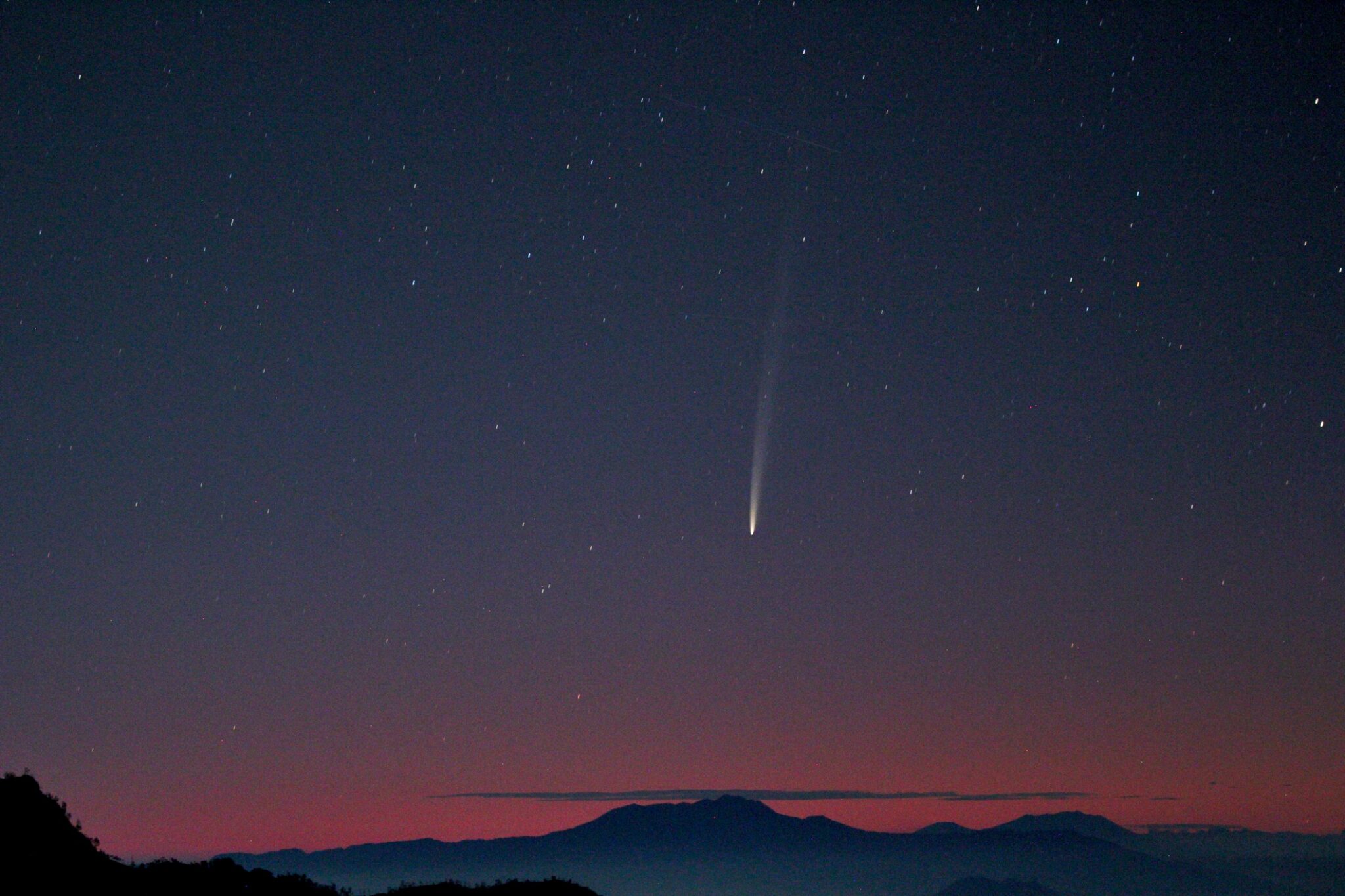 La comète interstellaire 3I/ATLAS est désormais visible avec un simple instrument : voici comment la repérer !